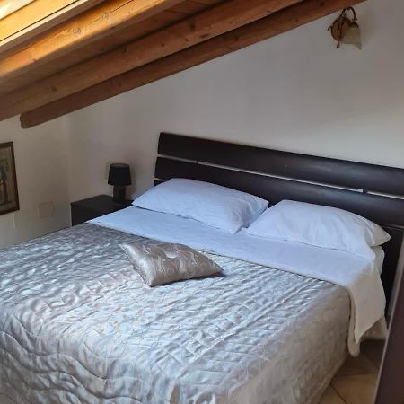 Casa Vacanza Lmt Aci Catena Exteriér fotografie