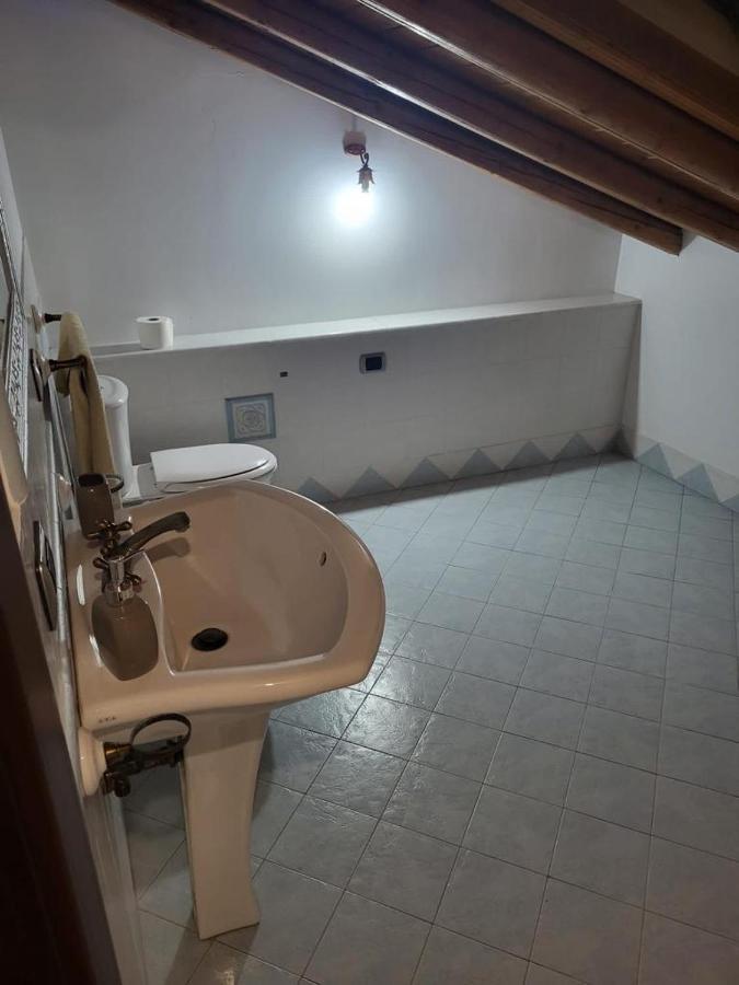 Casa Vacanza Lmt Aci Catena Exteriér fotografie